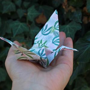 Atelier origami (guirlande de grue ou petit personnage)